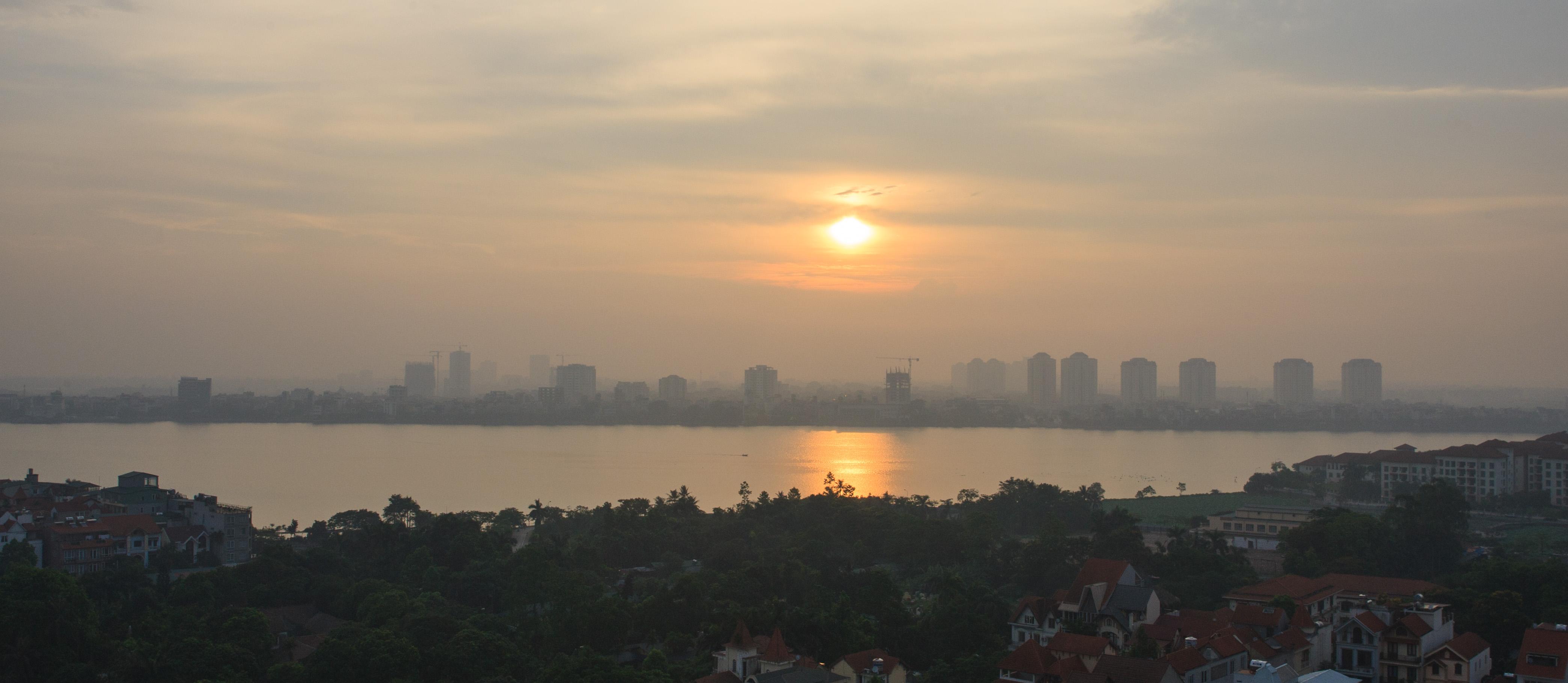 Elegant Suites Westlake Hanoi Esterno foto