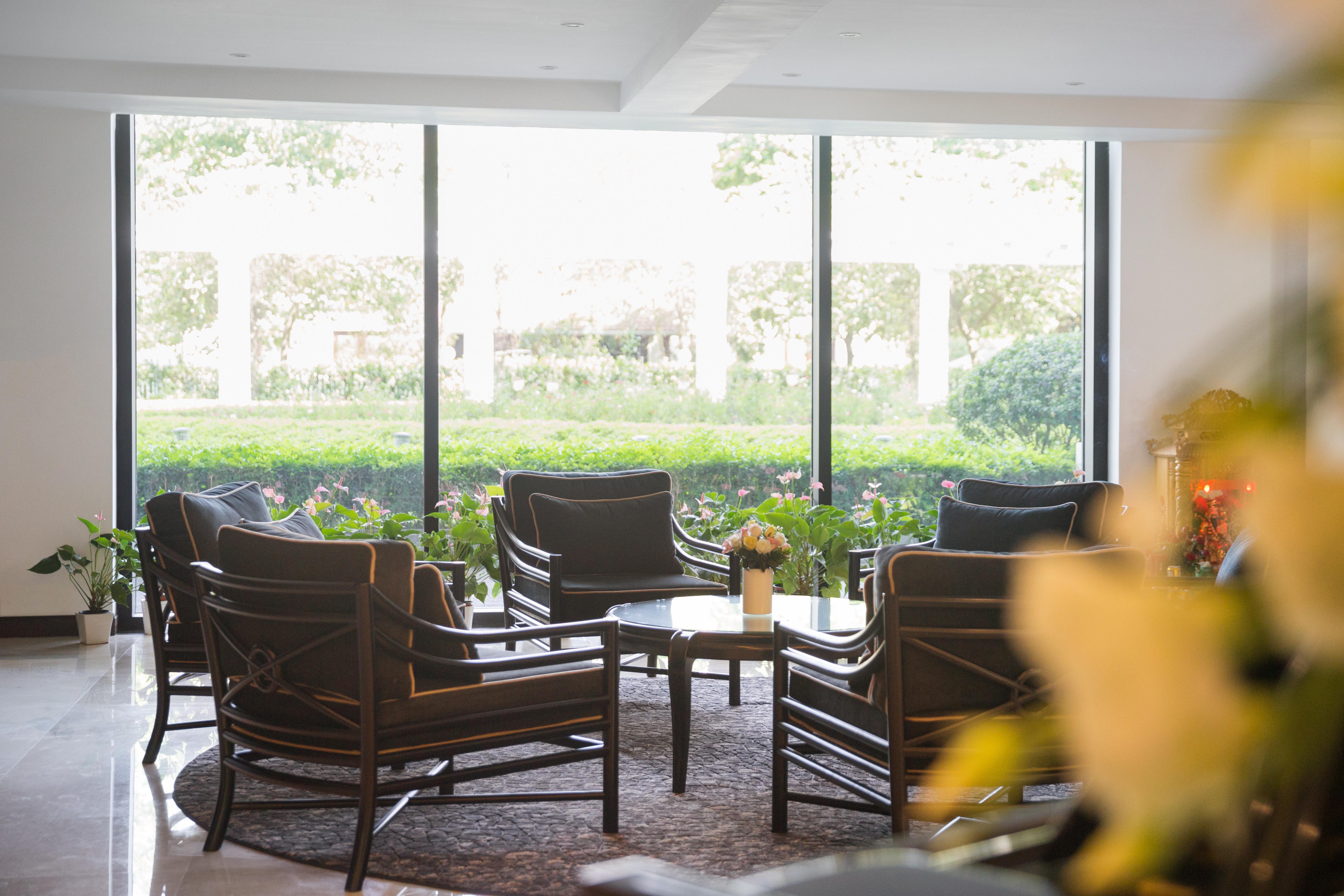 Elegant Suites Westlake Hanoi Esterno foto