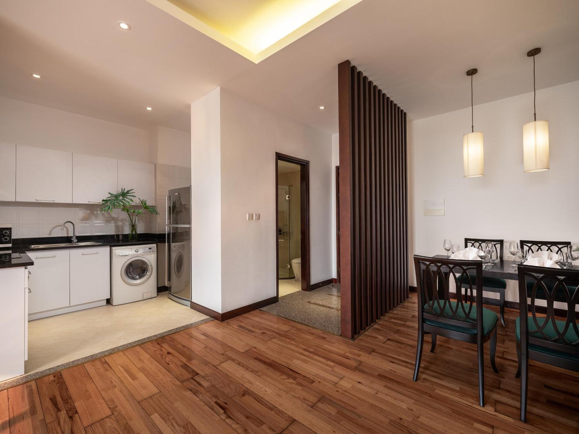 Elegant Suites Westlake Hanoi Esterno foto