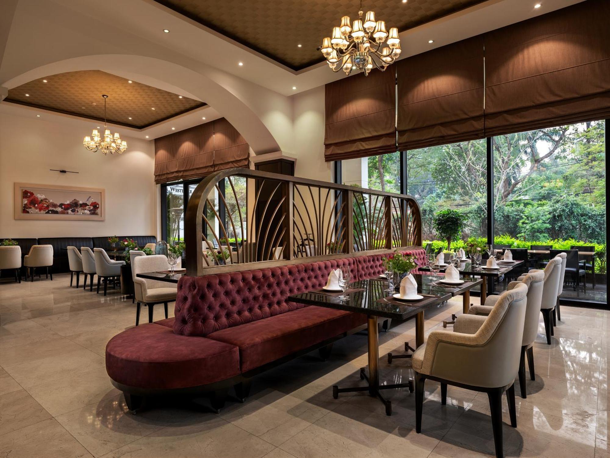 Elegant Suites Westlake Hanoi Esterno foto