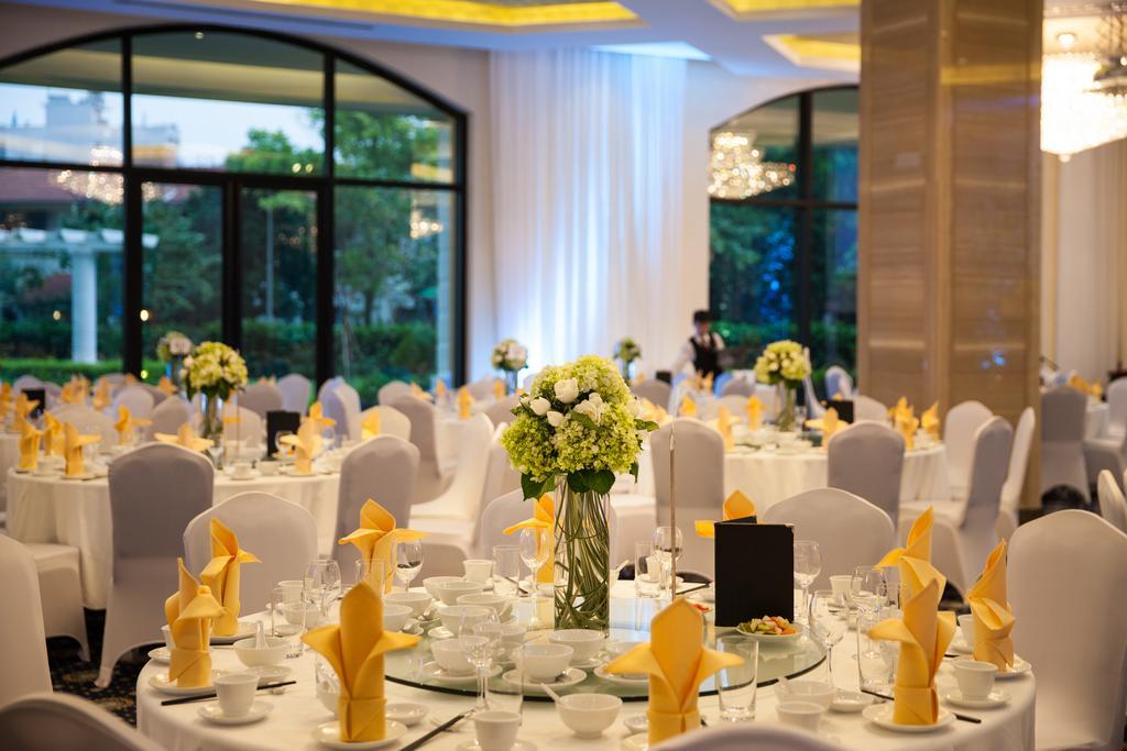 Elegant Suites Westlake Hanoi Esterno foto