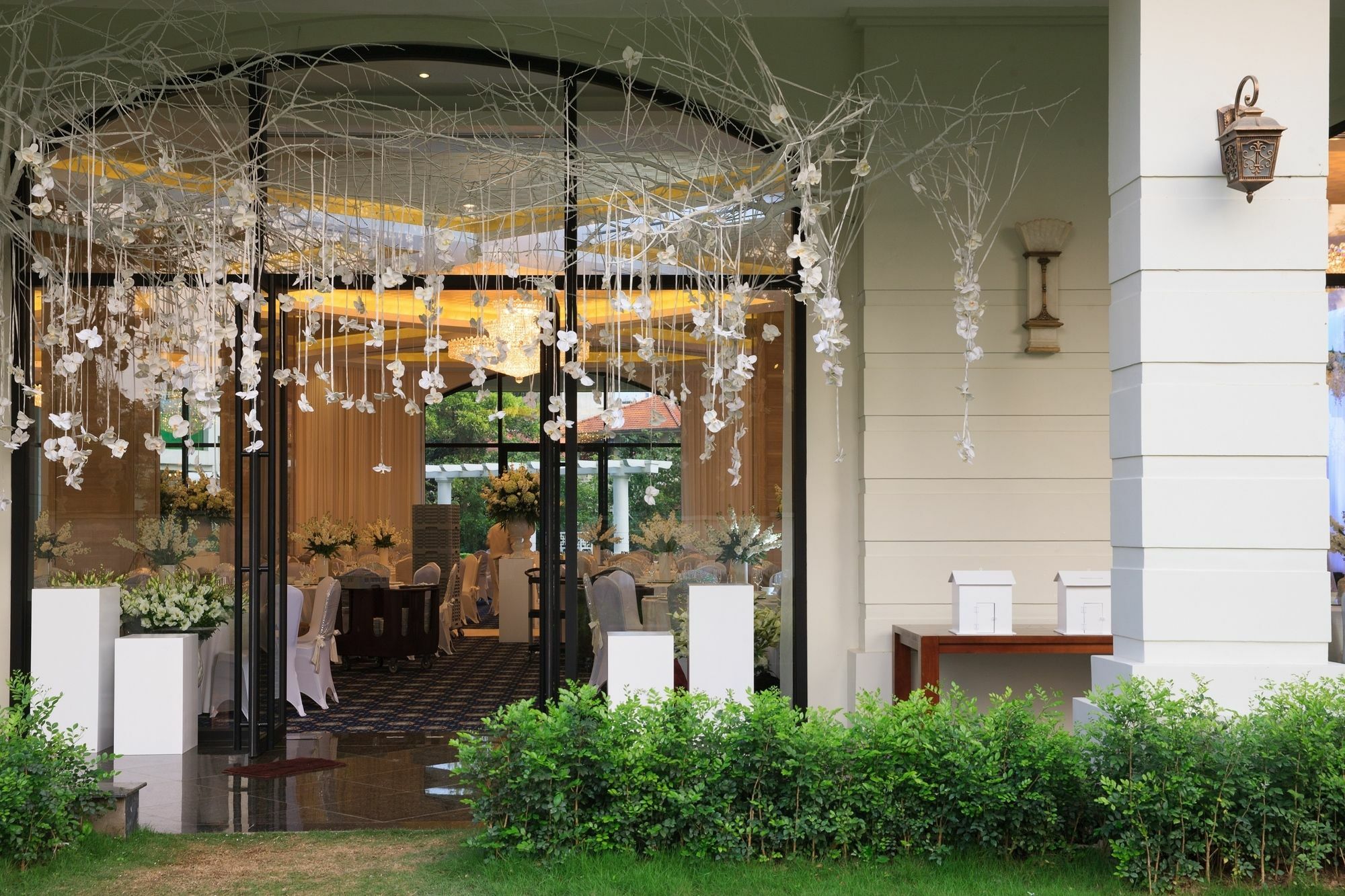 Elegant Suites Westlake Hanoi Esterno foto