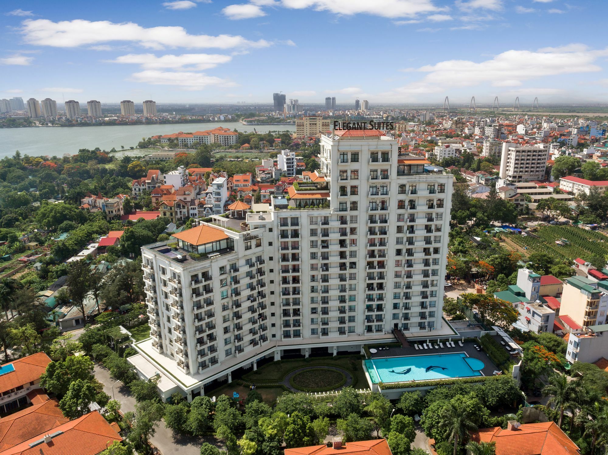 Elegant Suites Westlake Hanoi Esterno foto